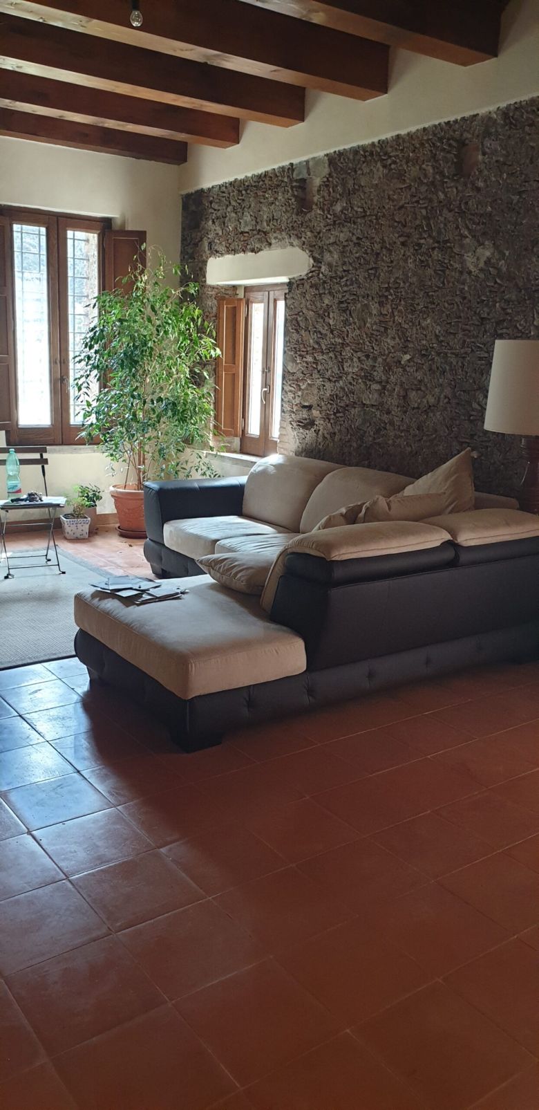 Vendesi Loft ammobiliato in Via G. Garibaldi n 44 Lamezia Terme Nicastro agenzia immobiliare infocasa